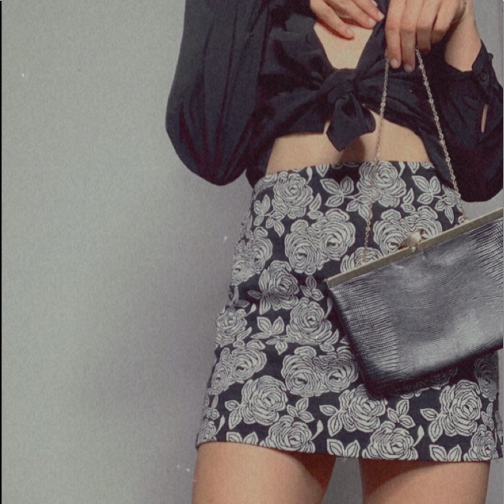 Forever 21 Patterned skirt